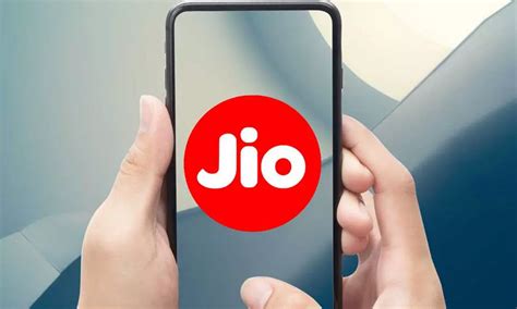 Jio warns users of a cyber fraud through which hackers get .